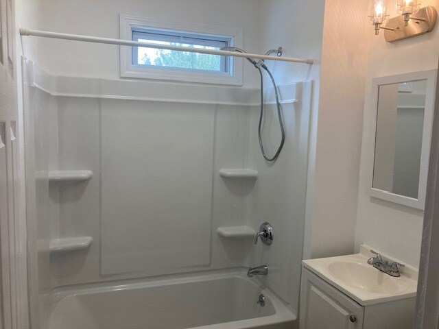 Bathroom - 28 Oakwood Ave