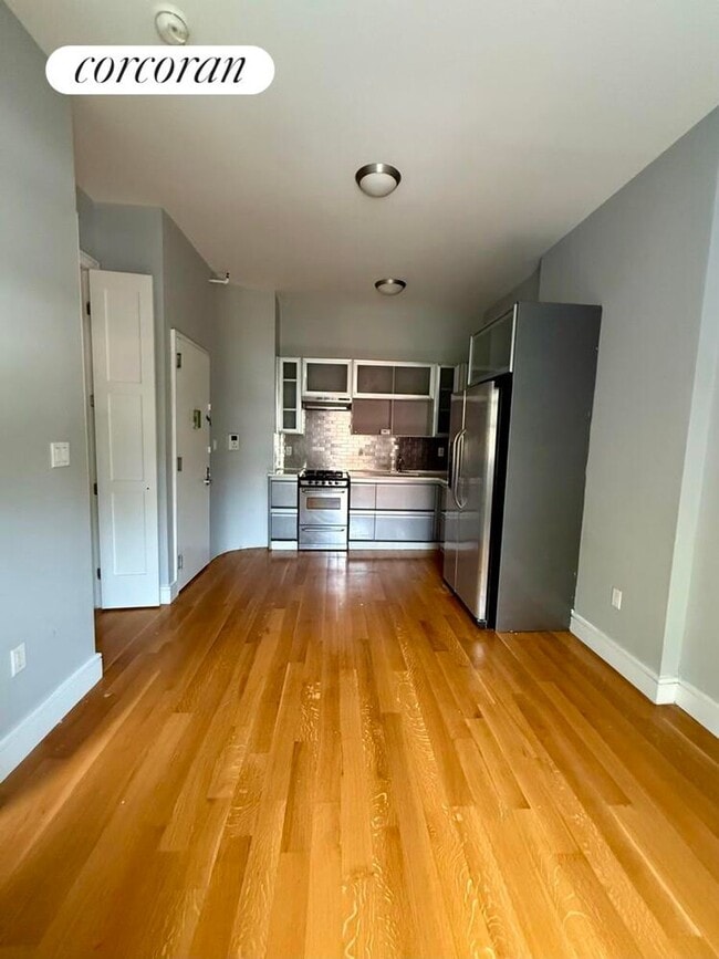 Foto del edificio - 533 W 142nd St