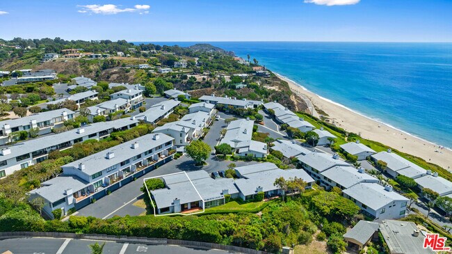 Foto del edificio - 6769 Shearwater Ln