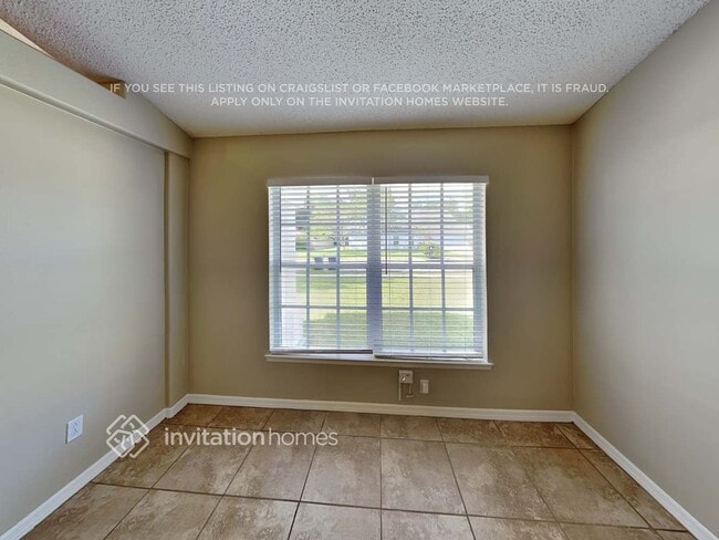 Foto del edificio - 4216 King Edward Dr