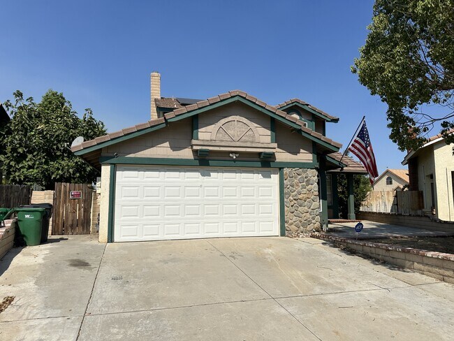 Building Photo - 16259 Parkside Ln