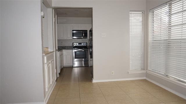 Building Photo - 2728 Copper Creek Dr