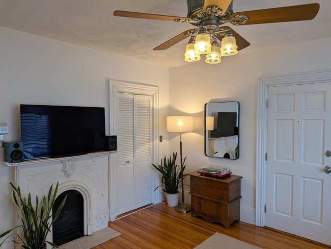 Foto del edificio - 82 Gladstone St