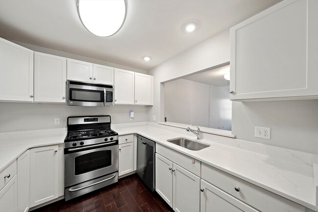 Foto del edificio - 391 Pleasant St