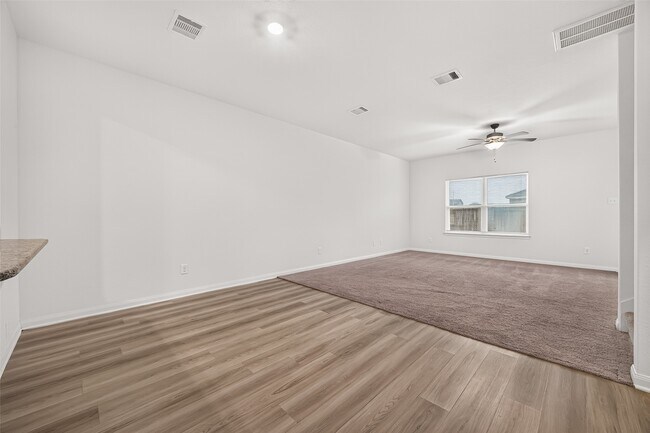 Building Photo - 10830 Jowart Ct