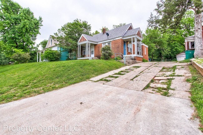 Foto del edificio - 1 br, 1 bath House - 2328 NW 22ND