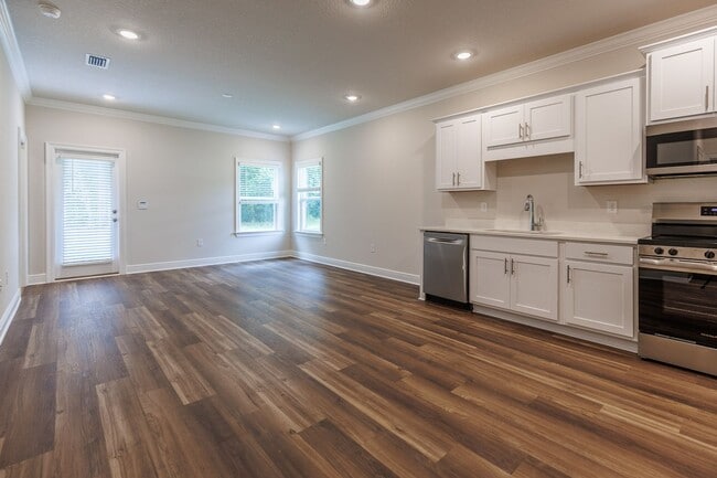 Building Photo - New Construction Home in Cottonwood Estates-Fairhope