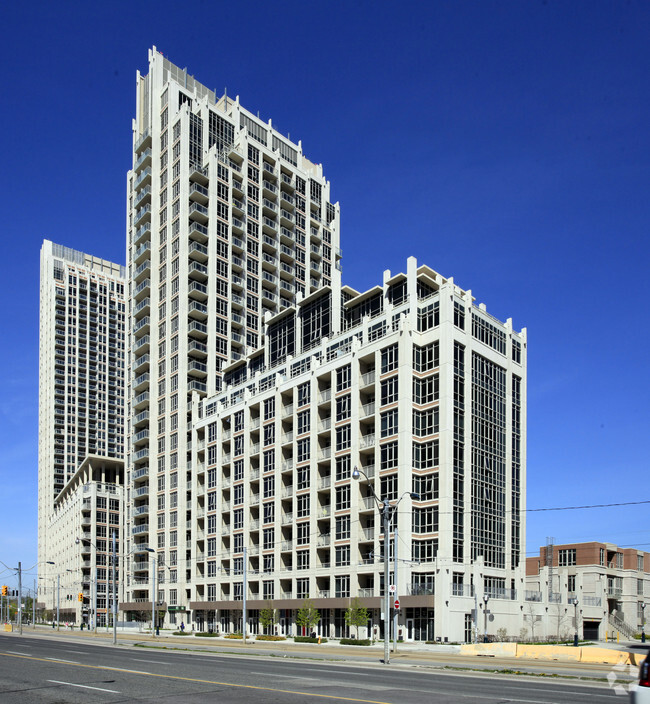 Building Photo - 21 Grand Magazine St