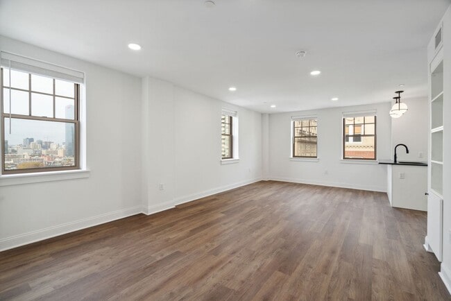 Interior Photo - The Muse