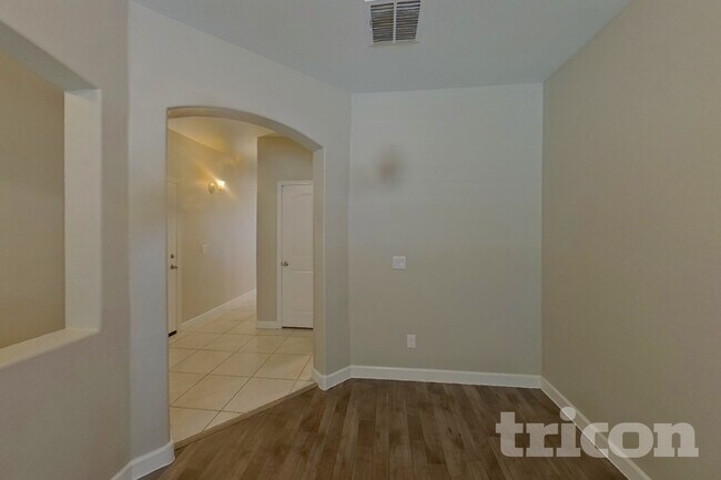 Foto del edificio - 41287 W Hensley Way