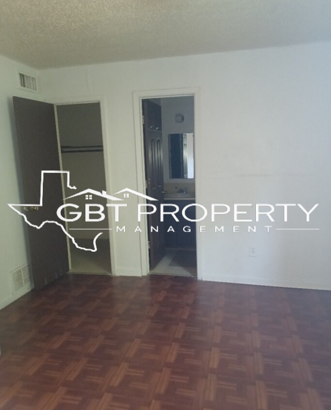 Primary Photo - Killeen Apartments- 605