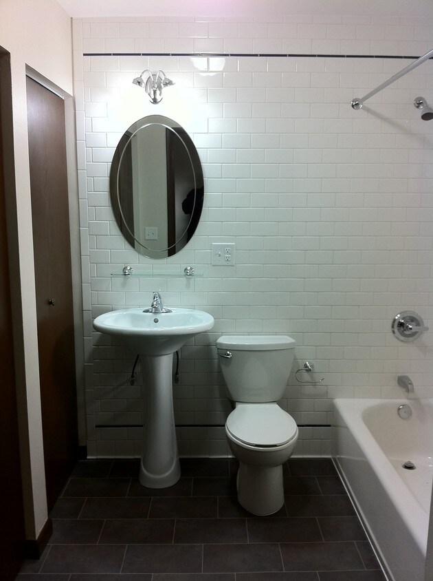 Bathrooms recently remodeled - 400 16th St