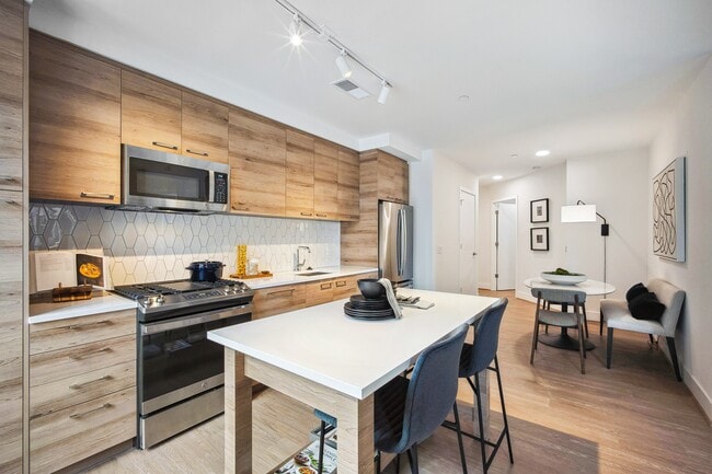 Photo - Reva Apartments