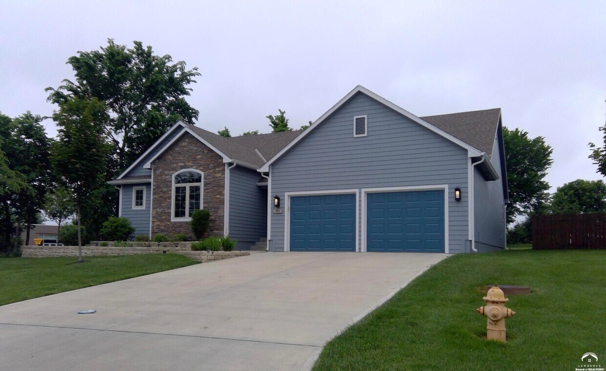 Foto principal - 1013 Diamondhead Dr