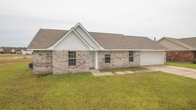 Building Photo - 2300 Paula Cir