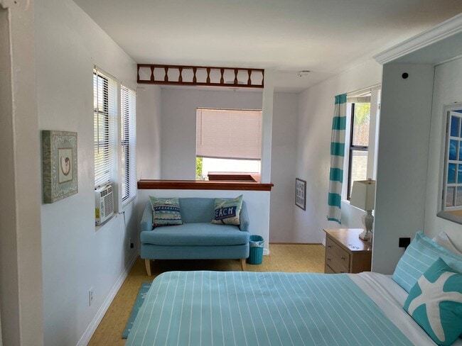 Building Photo - 280 C Ave