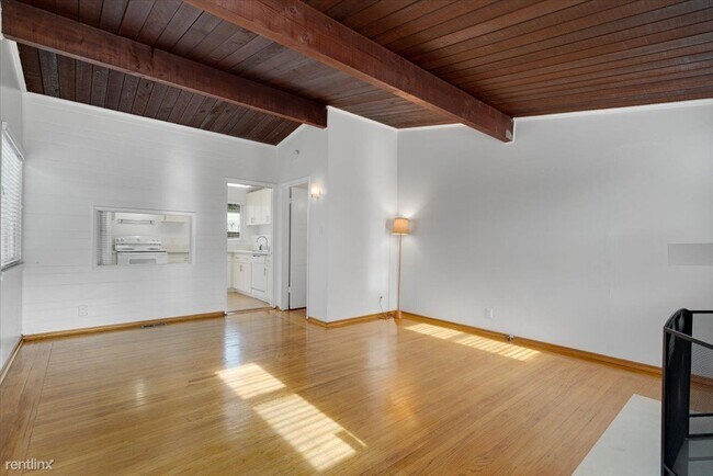 Foto del edificio - 2 br, 1 bath House - 2427 Cory Avenue