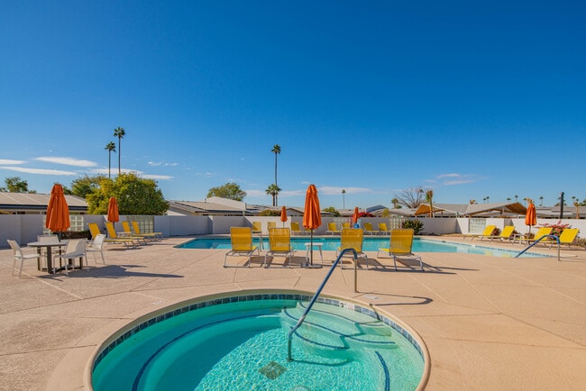 Jacuzzi - Phoenix Manor