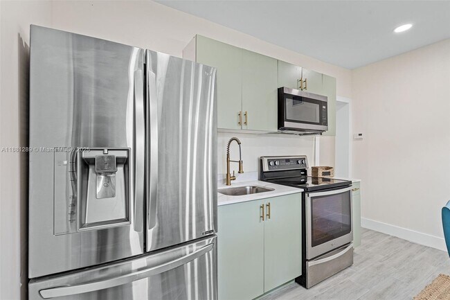 Foto del edificio - 1824 NW 47th St