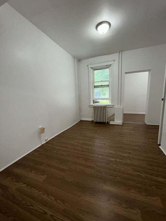Foto del edificio - 648 Stuyvesant Ave
