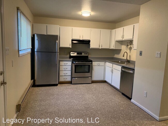 Building Photo - 2 br, 1 bath House - 5405 Akes Drive