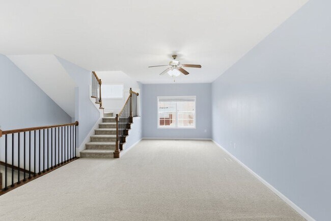 Foto del edificio - GREAT LOCATION!! 3 Bedroom, 2.5 Bathroom Townhome in West Des Moines!