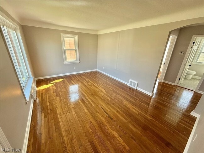 Building Photo - 6903 Luelda Ave