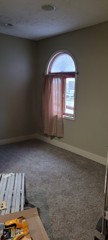 Primary Photo - 1839 Steven Ave