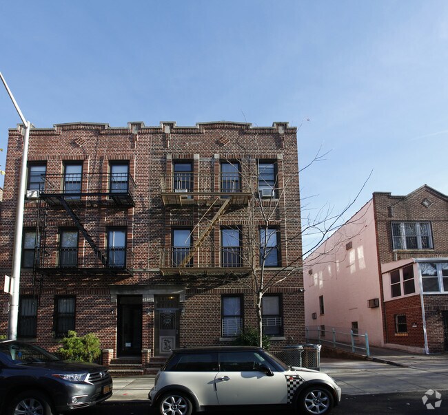 Building Photo - 3117 36th St