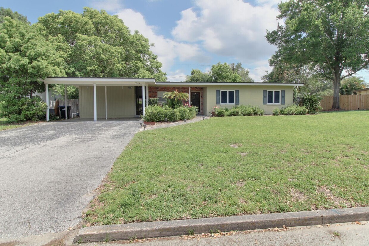 Primary Photo - 3244 Inverness Court - Available February ...