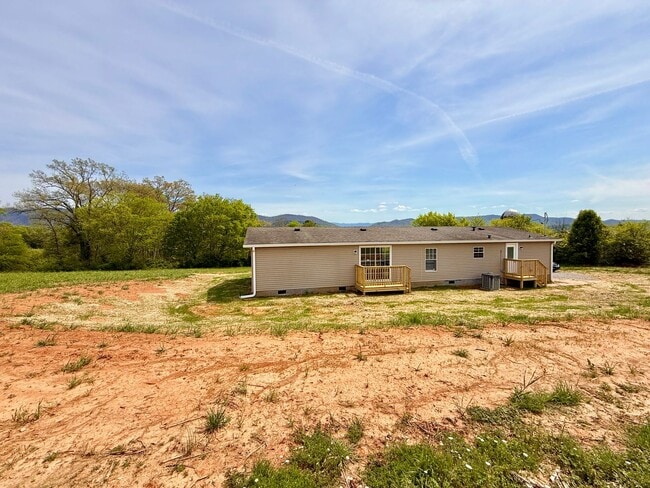 Photo - 2948 Ellejoy Rd House