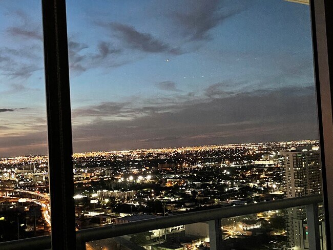 Foto del edificio - 900 Biscayne Blvd