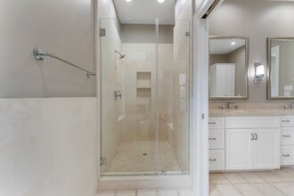 Building Photo - 14 Jetty Point Dr