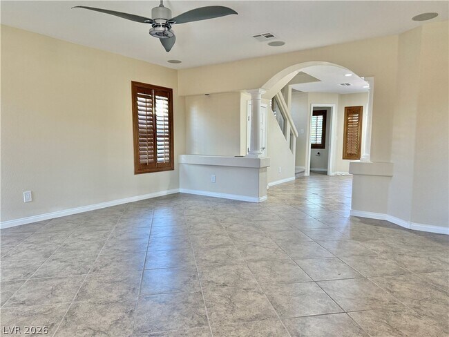 Building Photo - 6125 W Cambiata Ct