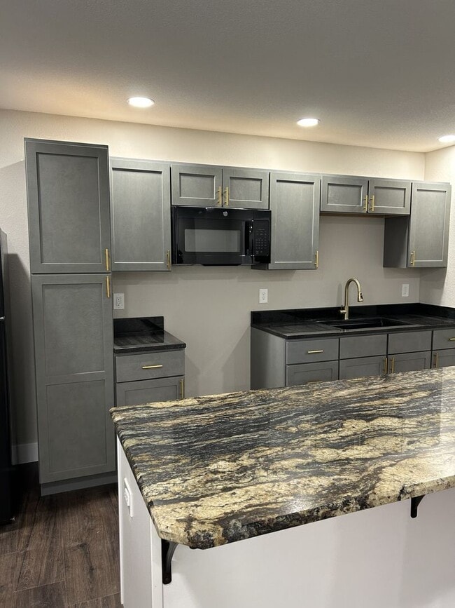 Building Photo - BRAND NEW BUILD!!!!  Stunning 1BR/1BA Hous...