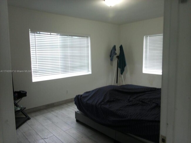 Foto del edificio - 3 bedroom in Hollywood FL 33020