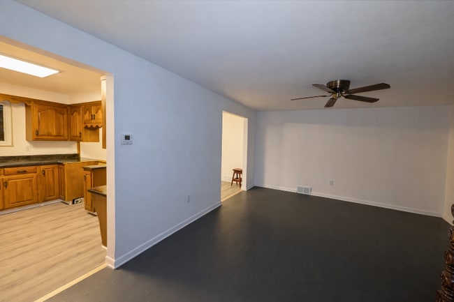 Building Photo - 230 Elbe Dr