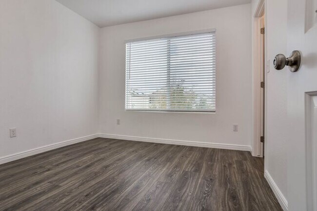 Foto del edificio - Amazing Single Family Home for Rent in Eag...