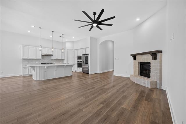 Foto del edificio - 4317 Sanctuary Dr