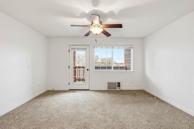 Building Photo - 2222 Baxter Ln