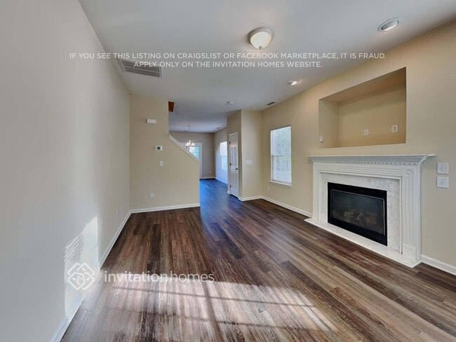 Building Photo - 507 Summer Storm Dr