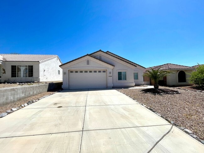 Building Photo - Charming 3 Bedroom Home in El Camino Villa...
