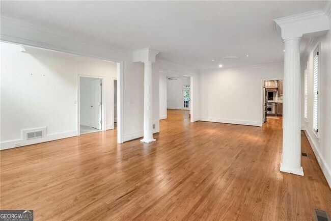 Foto del edificio - 448 Ivy Park Ln NE