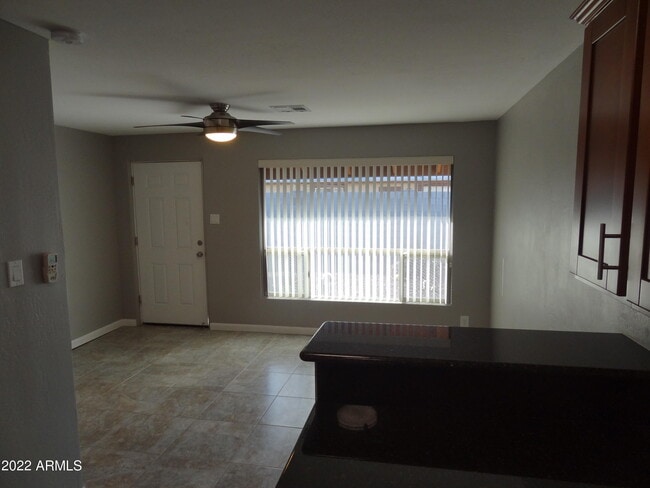 Foto del edificio - 3026 E Brill St
