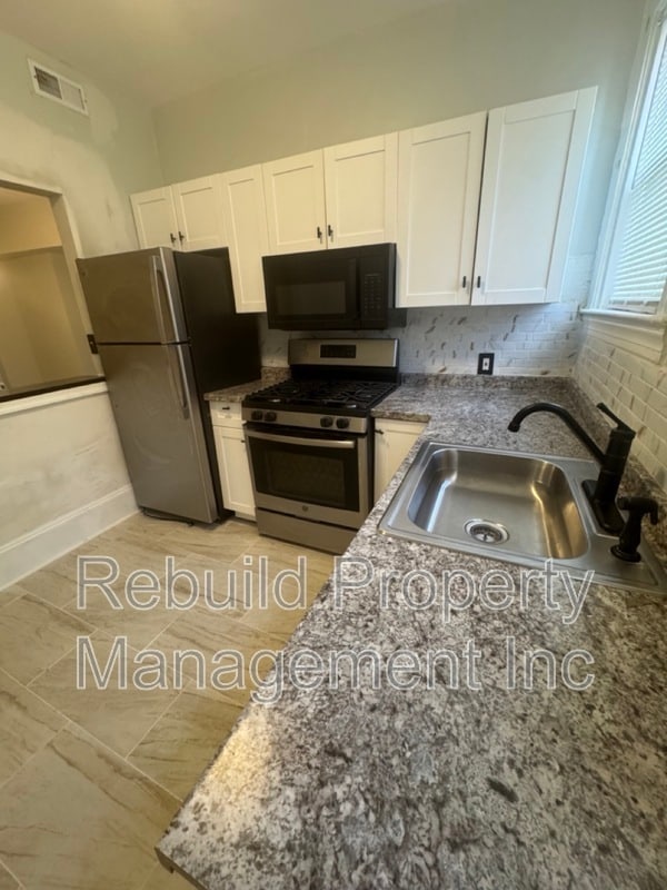 Foto del edificio - 3706 Gelston Dr