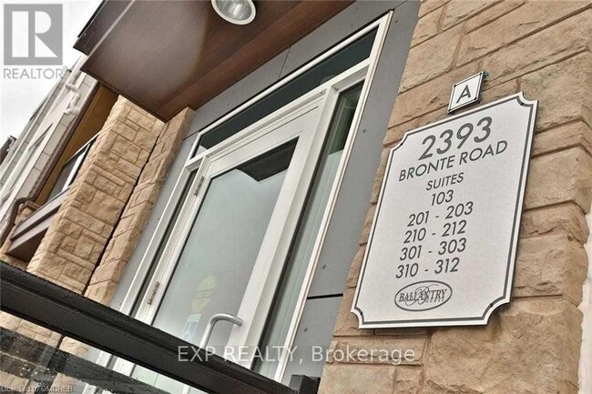Building Photo - 2393-2393 Bronte Rd