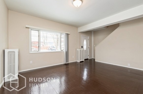 Building Photo - 67 E Central Ave
