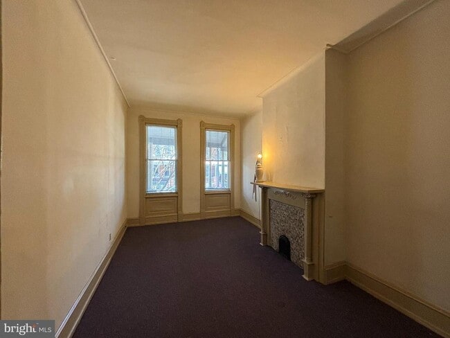 Building Photo - 3734 N Sydenham St