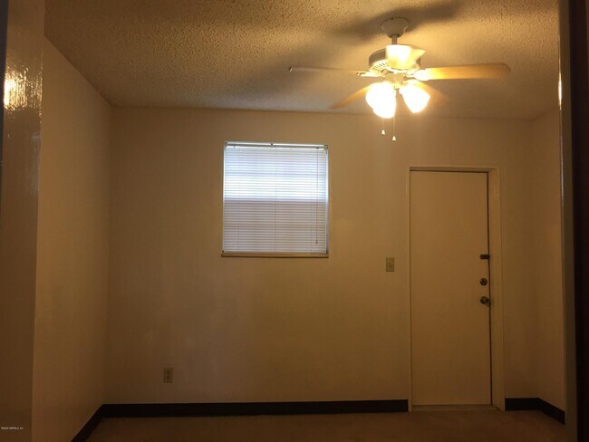 Building Photo - 5747 Luella St