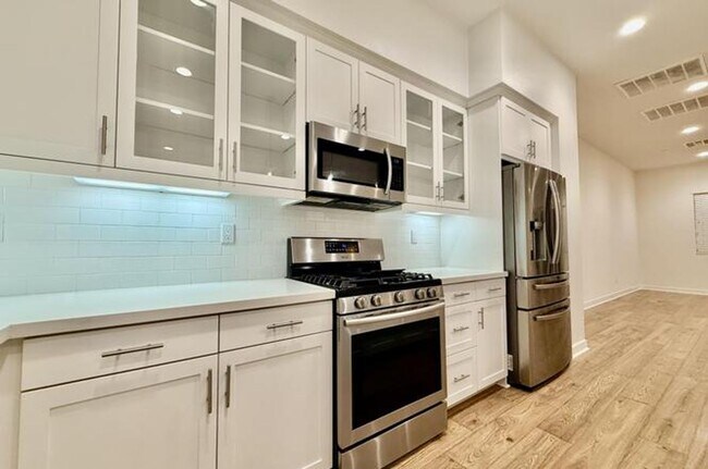 Foto del edificio - 8315 N Peyton Way